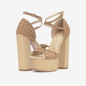 Jessica Simpson Women's Aditi Peep-Toe Platform Sandals